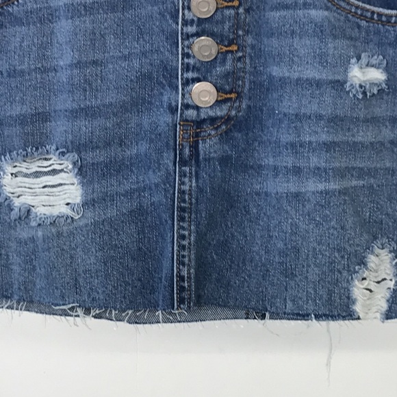 RSQ brand Young Ladies Denim Miniskirt - Picture 3 of 11